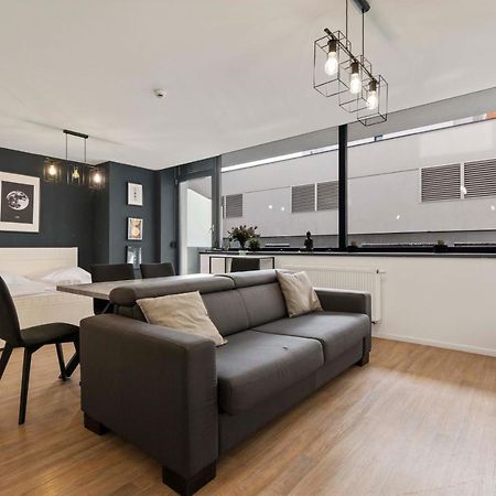 Lam Moon - Ac - Terrace Leilighet Bratislava Eksteriør bilde